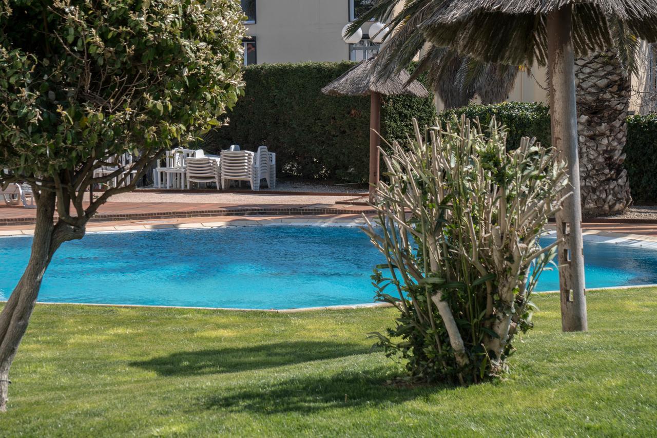 Ibis Styles Perpignan Canet En Roussillon Екстериор снимка