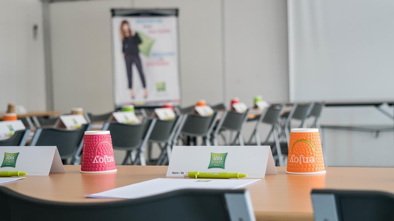 Ibis Styles Perpignan Canet En Roussillon Екстериор снимка