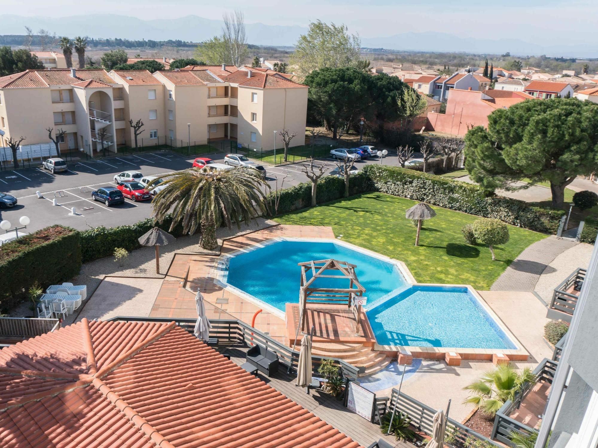 Ibis Styles Perpignan Canet En Roussillon Екстериор снимка